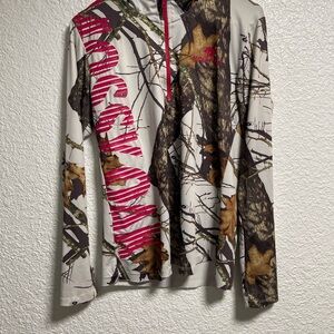 Mossy Oak Women's Camo Jacket with Pink Accents